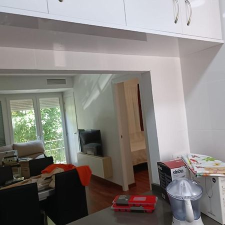 Lyrioshomes Apartamento Filpo Rojas , Sevilla Bagian luar foto