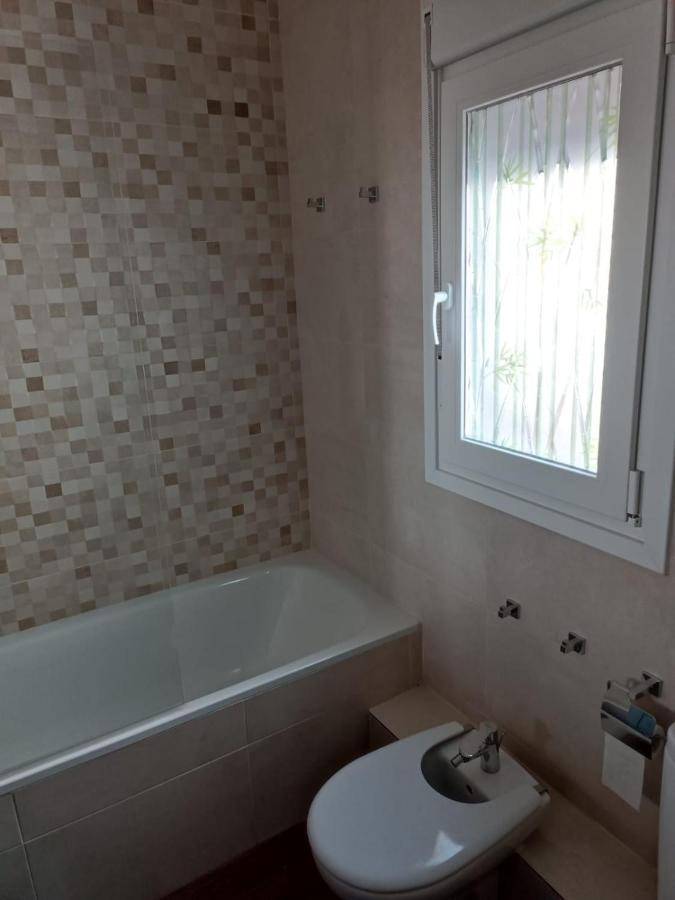 Lyrioshomes Apartamento Filpo Rojas , Sevilla Bagian luar foto