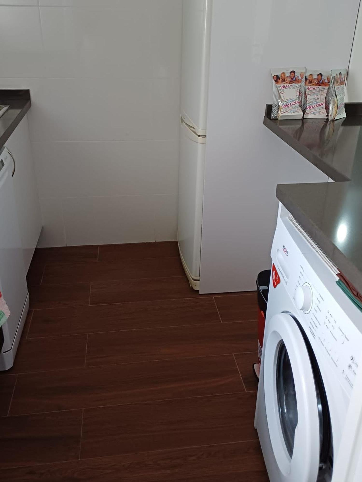 Lyrioshomes Apartamento Filpo Rojas , Sevilla Bagian luar foto